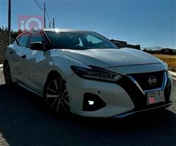 نيسان ماكسيما